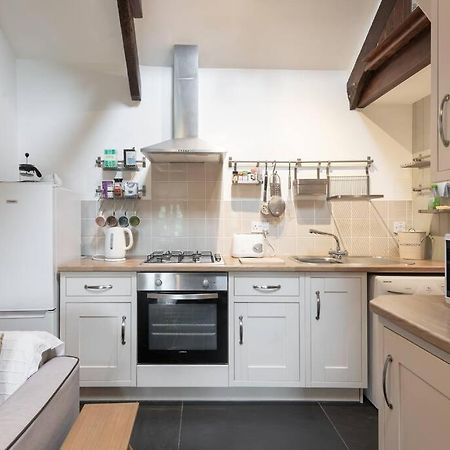 Traditional Stone Cottage With Sea Views In Snowdonia National Park Brynkir Екстериор снимка
